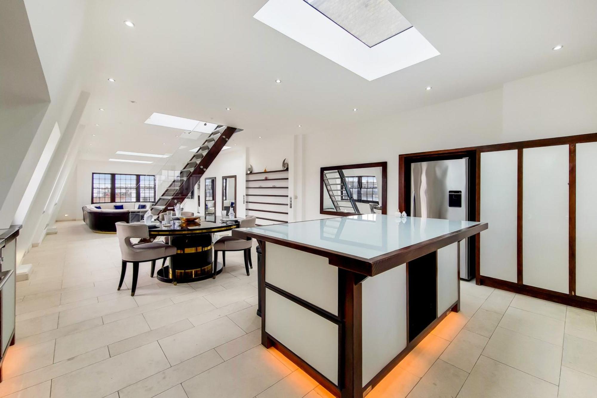 The Chesham Residences Appartamento *